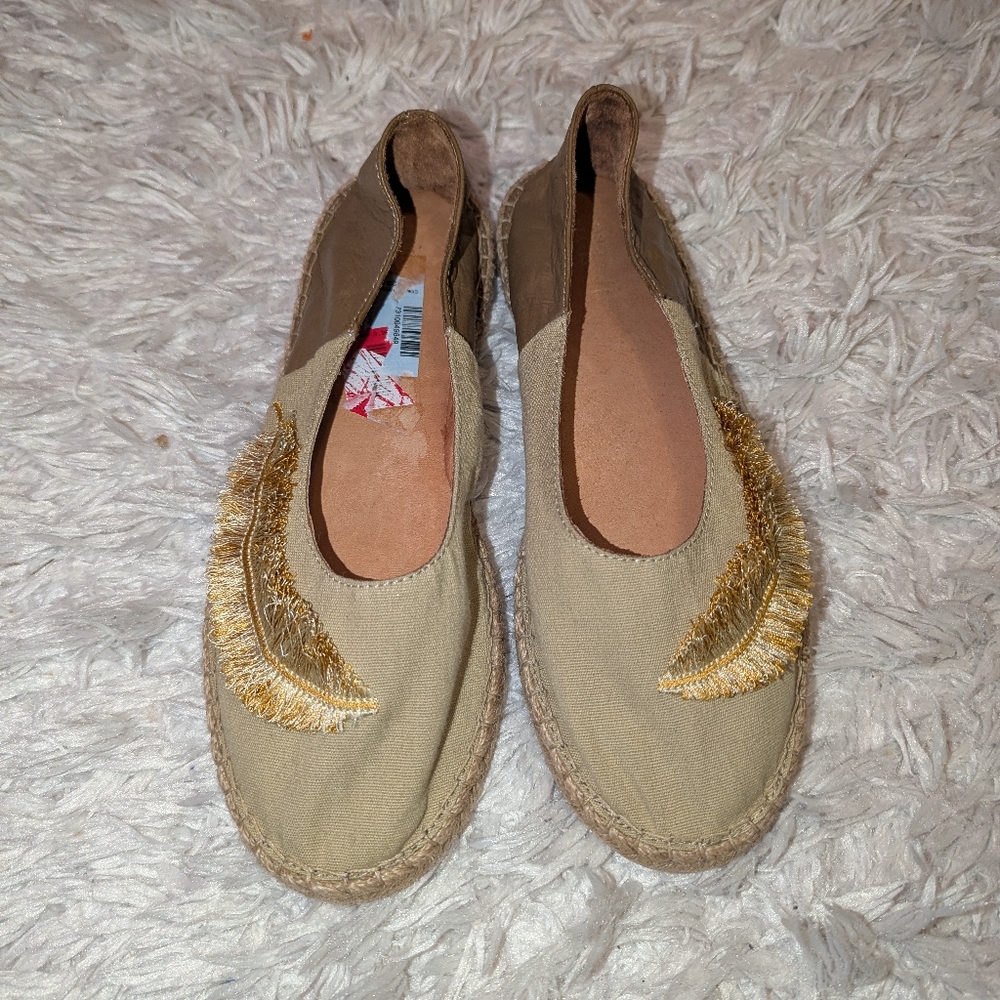 Nwot Silvia Cobos Flats Sz 9.5